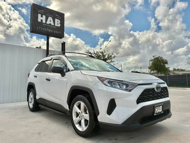 2019 Toyota RAV4 LE AWD - 23039763 - 1