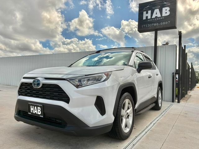 2019 Toyota RAV4 LE AWD - 23039763 - 2