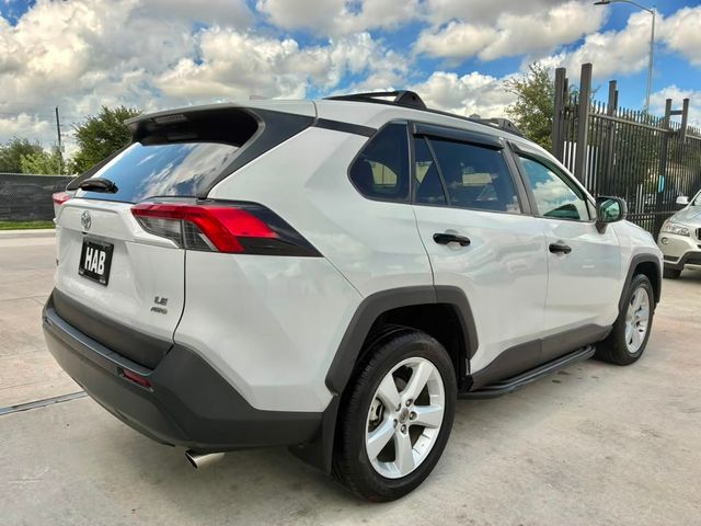 2019 Toyota RAV4 LE AWD - 23039763 - 5