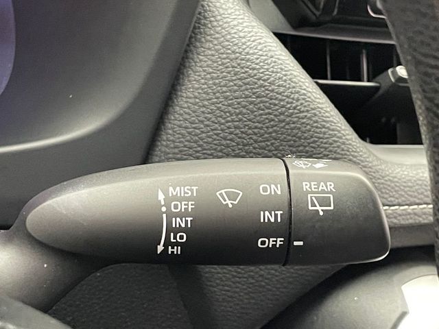 2019 Toyota RAV4 LE AWD - 22962960 - 31