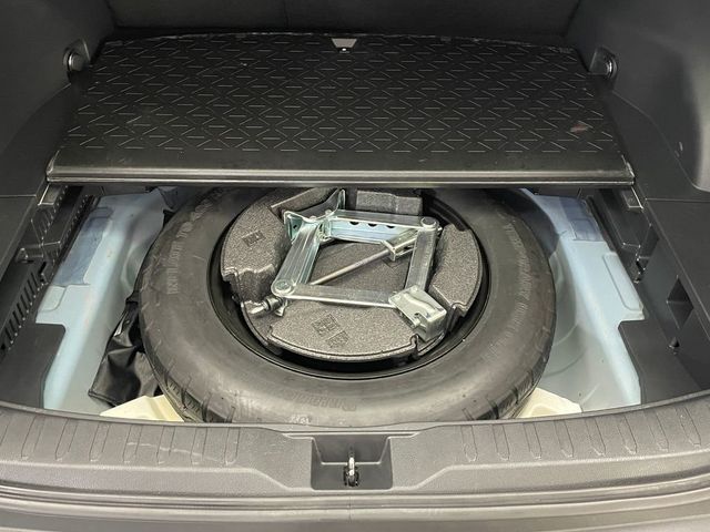 2019 Toyota RAV4 LE AWD - 22962960 - 41