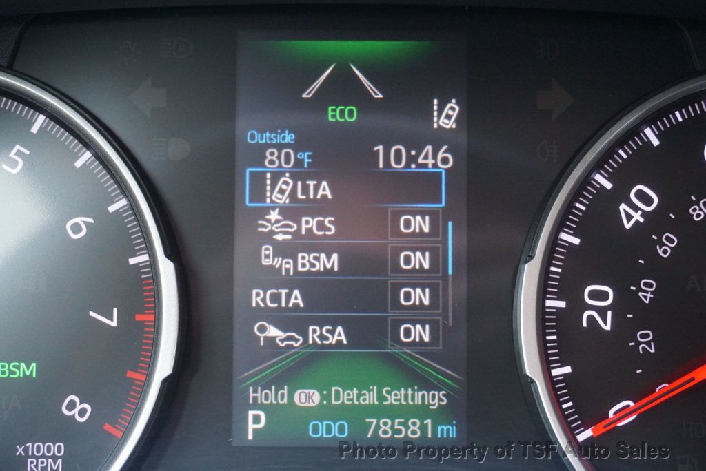 2019 Toyota RAV4 LE photo 20