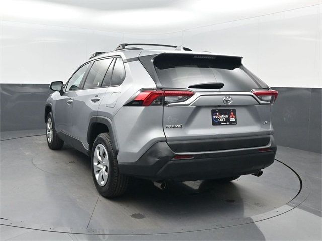 2019 Toyota RAV4 LE FWD - 22954261 - 2