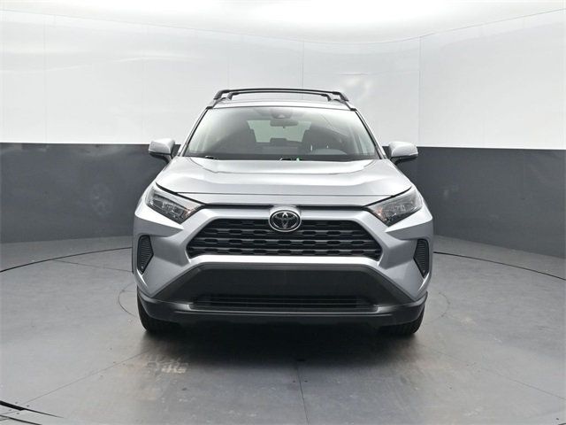2019 Toyota RAV4 LE FWD - 22954261 - 34