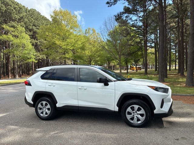 2019 Toyota RAV4 LE FWD - 23007232 - 1