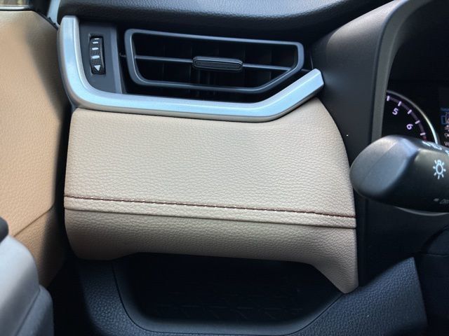 2019 Toyota RAV4 LE FWD - 23007232 - 25