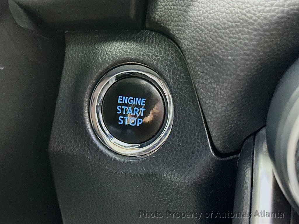 2019 Toyota RAV4 Limited - 22643963 - 16