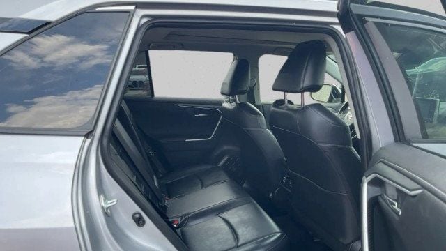 2019 Toyota RAV4 Limited AWD - 22988599 - 18
