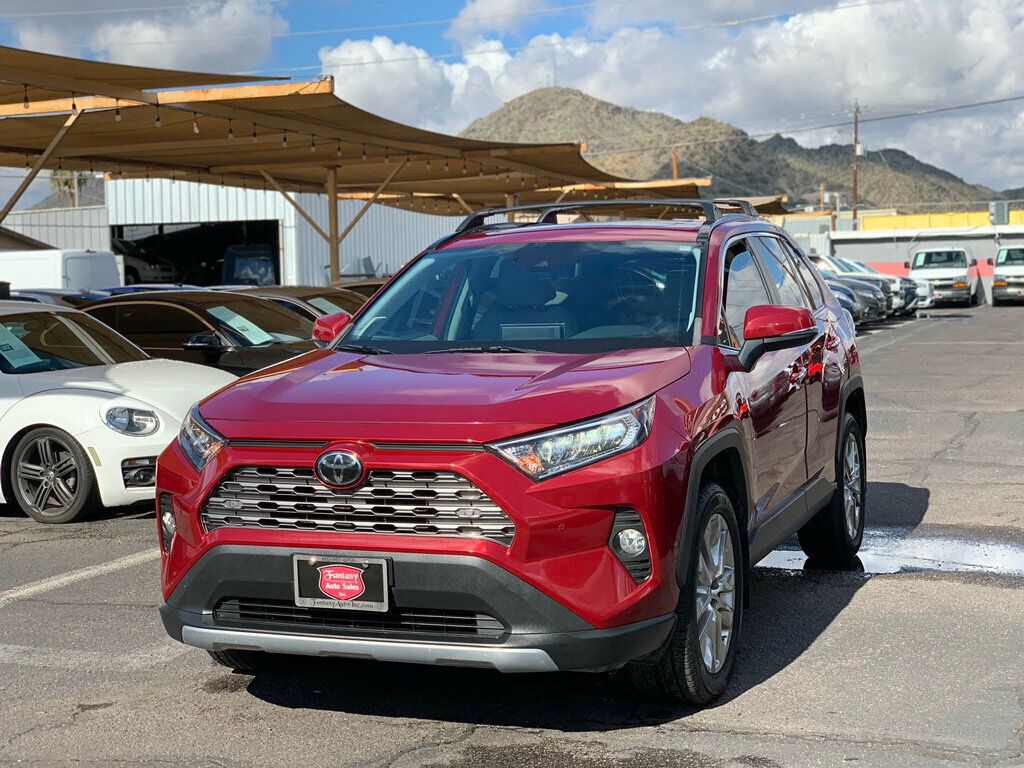 2019 Toyota RAV4 Limited AWD - 22949915 - 9