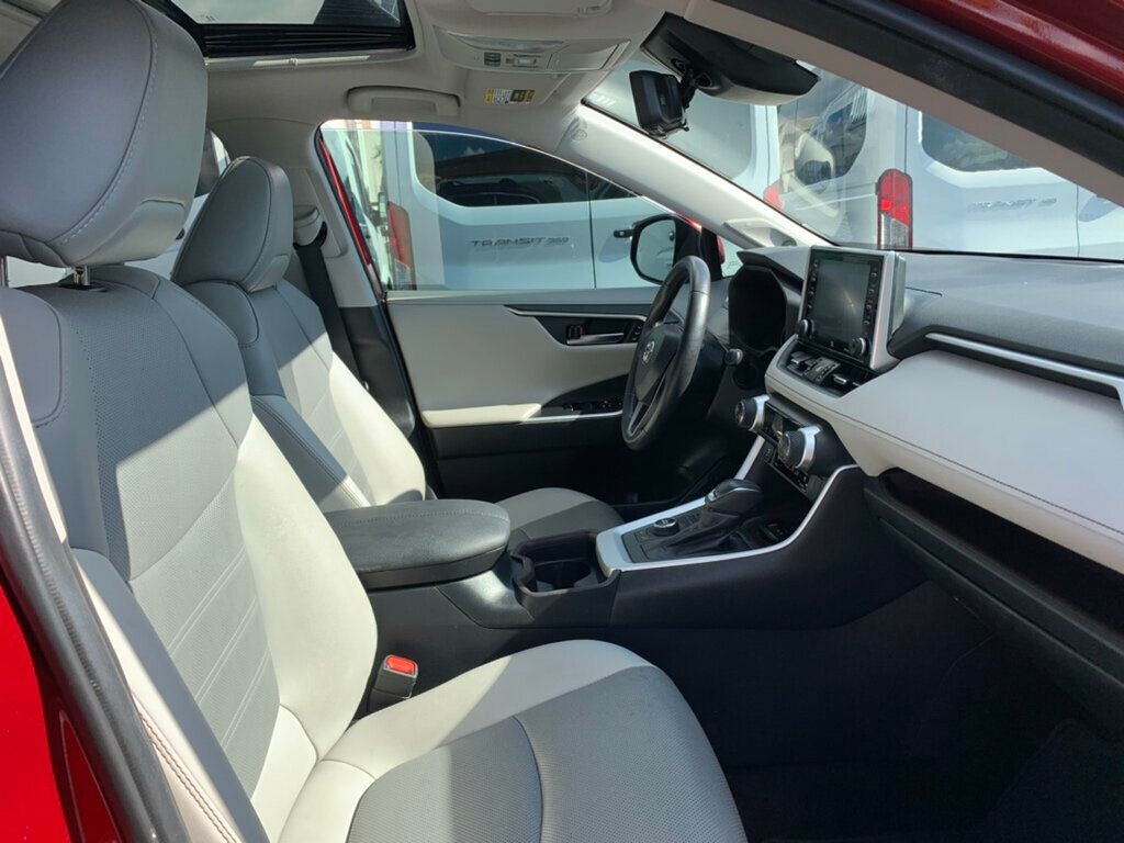 2019 Toyota RAV4 Limited AWD - 22949915 - 22