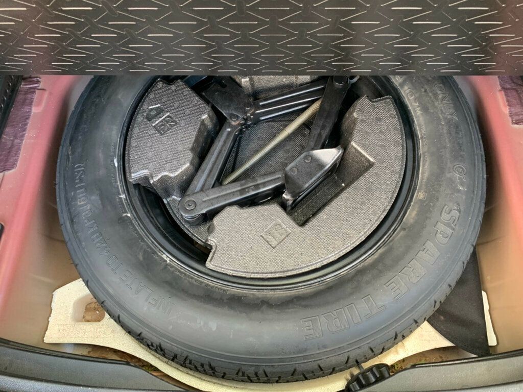 2019 Toyota RAV4 Limited AWD - 22949915 - 4