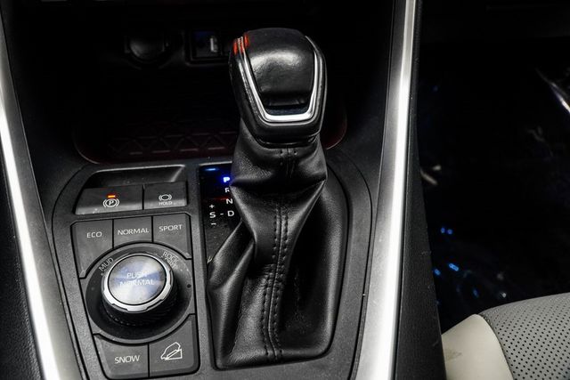 2019 Toyota RAV4 Limited AWD - 22936678 - 17