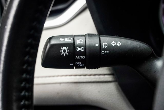 2019 Toyota RAV4 Limited AWD - 22936678 - 28