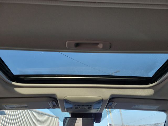 2019 Toyota RAV4 Limited FWD - 22969232 - 11