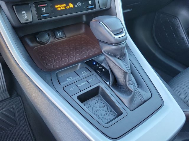 2019 Toyota RAV4 Limited FWD - 22969232 - 12