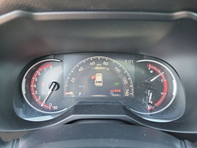 2019 Toyota RAV4 Limited FWD - 22969232 - 18