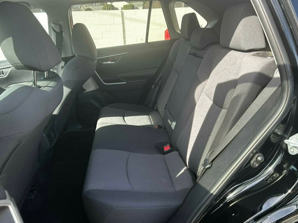 2019 Toyota RAV4 LocalTrade/XLE/AppleCarplay/PushButtonStart/BackupCamera - 22957258 - 12