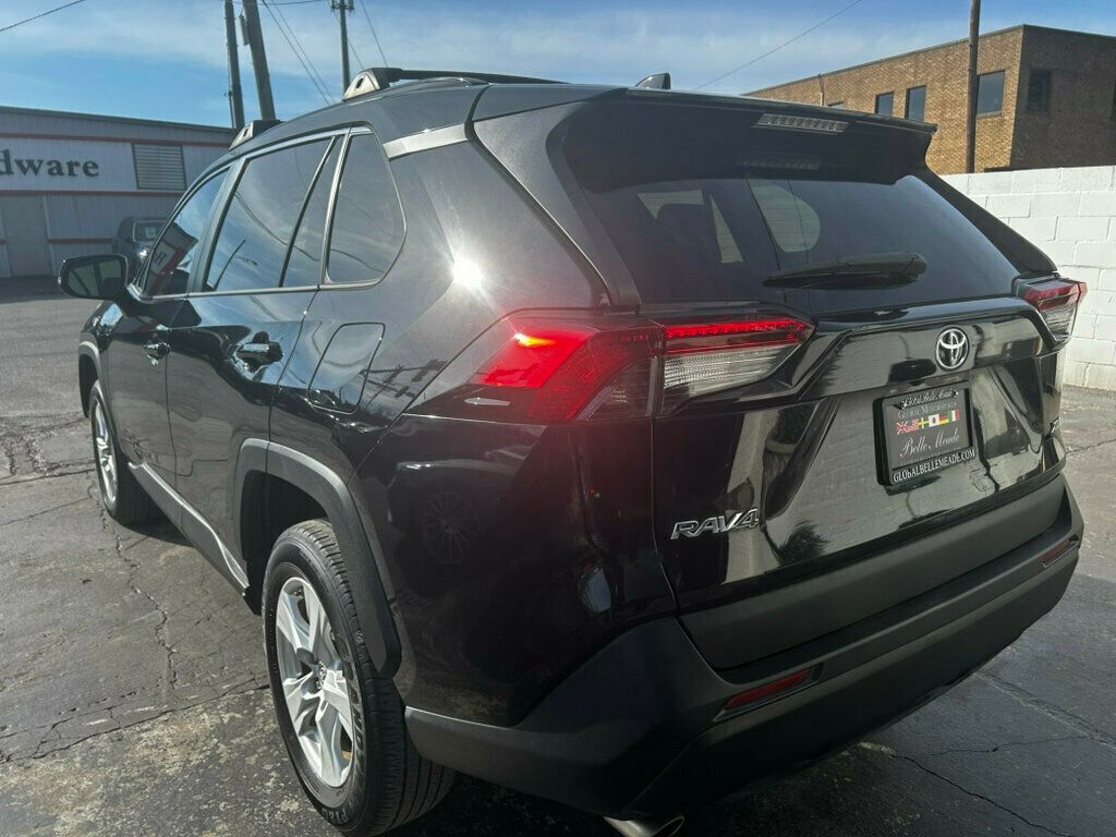 2019 Toyota RAV4 LocalTrade/XLE/AppleCarplay/PushButtonStart/BackupCamera - 22957258 - 2