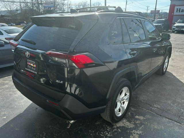 2019 Toyota RAV4 LocalTrade/XLE/AppleCarplay/PushButtonStart/BackupCamera - 22957258 - 4