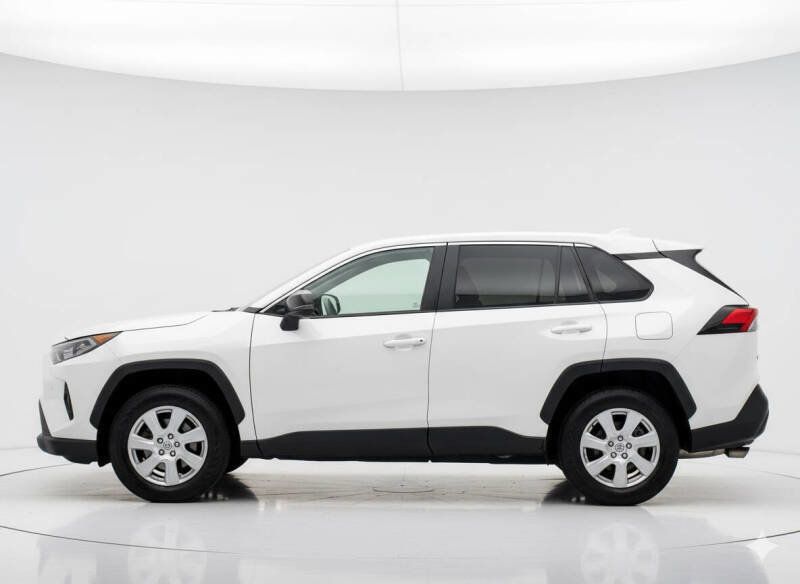 2019 Toyota RAV4 Low-Mile SUV - Clean Inside & Out - Smooth Driving - 22889943 - 8