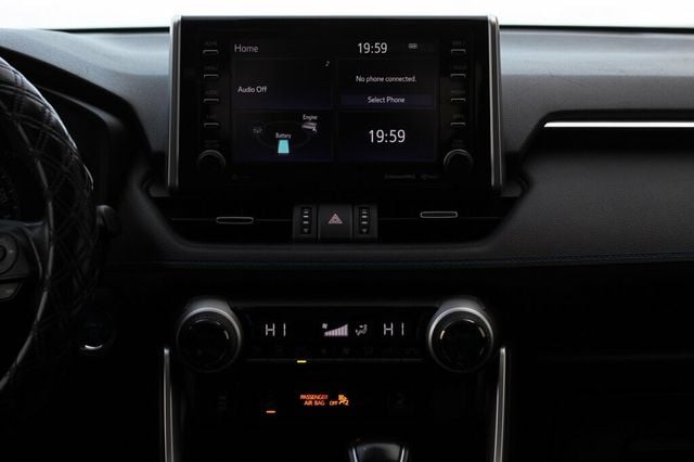 2019 Toyota RAV4 ONE OWNER AWD XSE HYBRID - 22951477 - 12