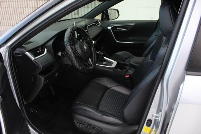 2019 Toyota RAV4 ONE OWNER AWD XSE HYBRID - 22951477 - 22