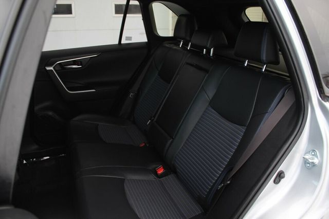 2019 Toyota RAV4 ONE OWNER AWD XSE HYBRID - 22951477 - 25