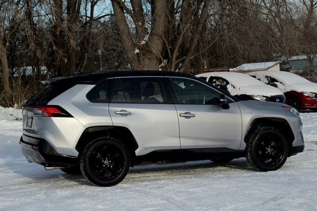 2019 Toyota RAV4 ONE OWNER AWD XSE HYBRID - 22951477 - 2