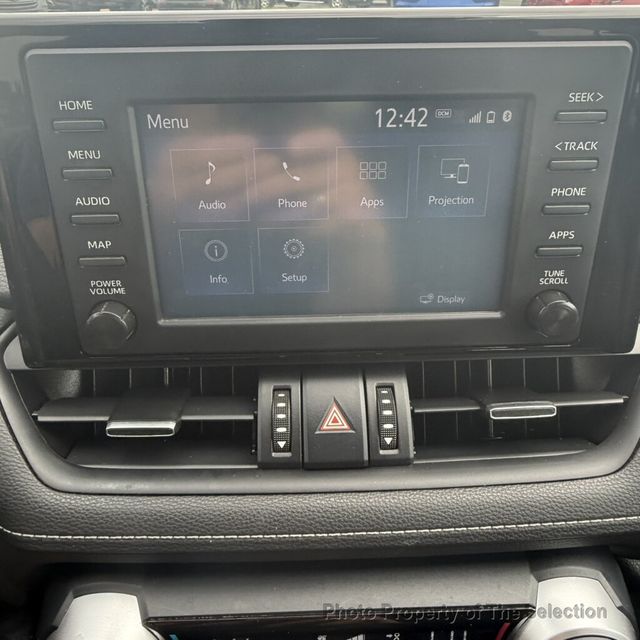 2019 Toyota RAV4 RAV4 XLE PREMIUM AWD W/COLD WEATHER PACKAGE - 23058671 - 31