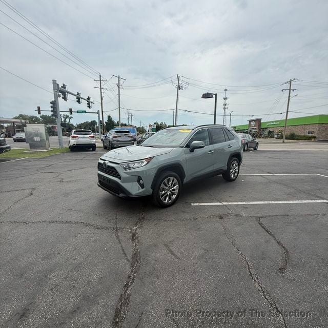 2019 Toyota RAV4 RAV4 XLE PREMIUM AWD W/COLD WEATHER PACKAGE - 23058671 - 5