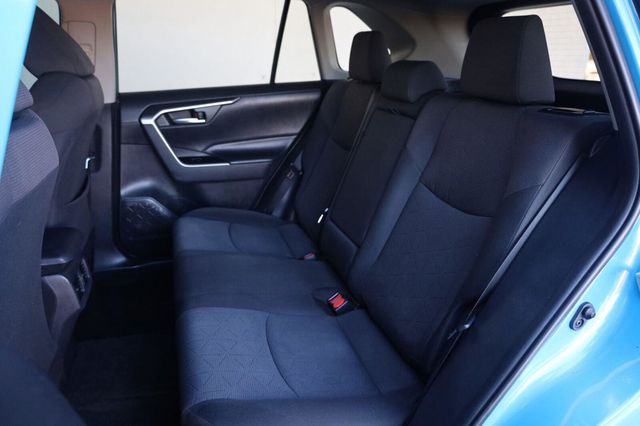 2019 Toyota RAV4 XLE - 23096812 - 20