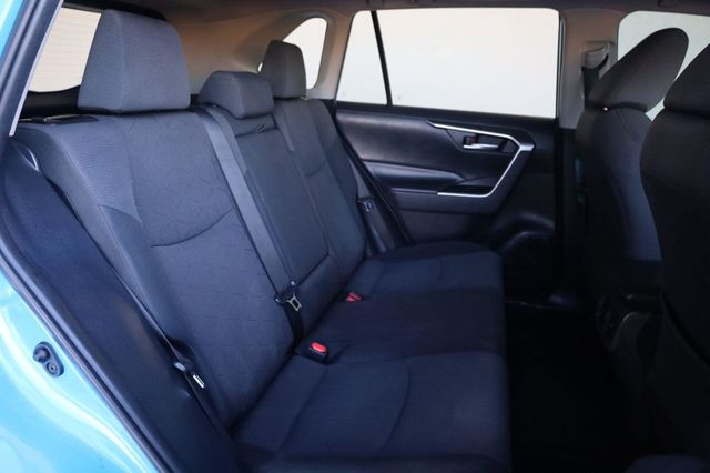 2019 Toyota RAV4 XLE - 23096812 - 23