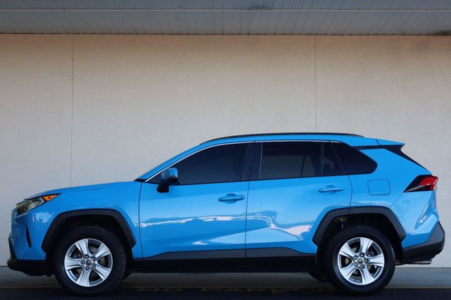 2019 Toyota RAV4 XLE - 23096812 - 2