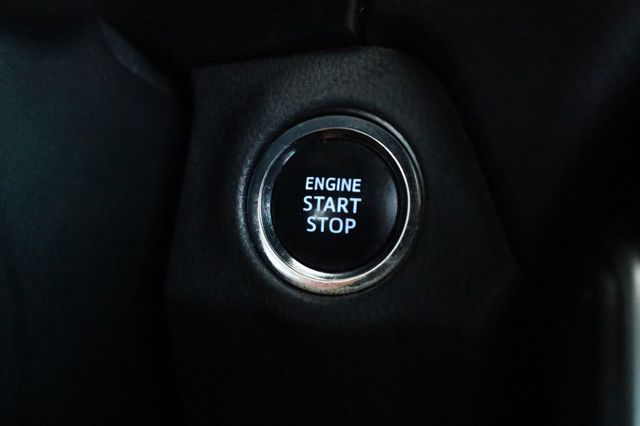 2019 Toyota RAV4 XLE - 23096812 - 32