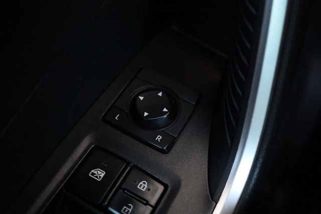 2019 Toyota RAV4 XLE - 23096812 - 35