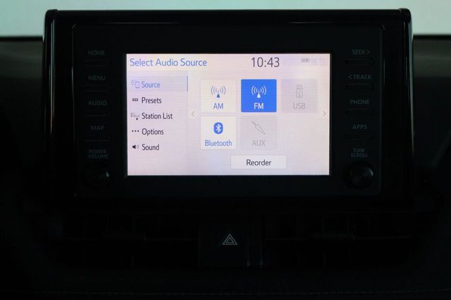 2019 Toyota RAV4 XLE - 23096812 - 39