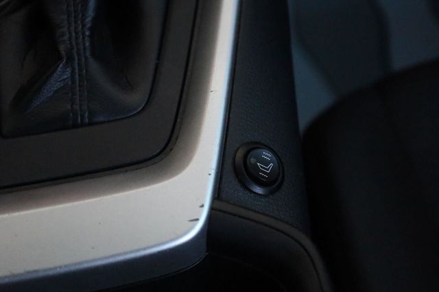 2019 Toyota RAV4 XLE - 23096812 - 45