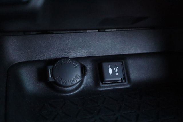 2019 Toyota RAV4 XLE - 23096812 - 47