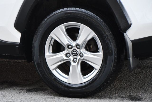 2019 Toyota RAV4 XLE AWD - 22968148 - 15