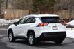2019 Toyota RAV4 XLE AWD - 22968148 - 4