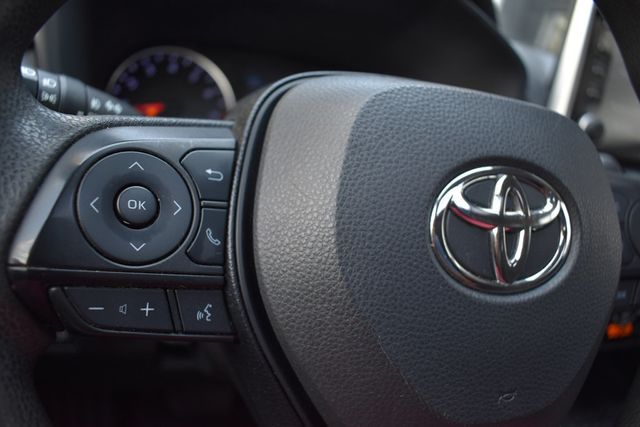 2019 Toyota RAV4 XLE AWD - 23002167 - 9