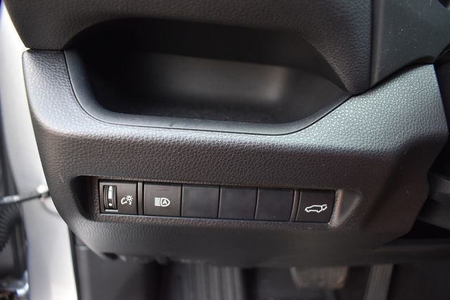 2019 Toyota RAV4 XLE AWD - 23002167 - 14