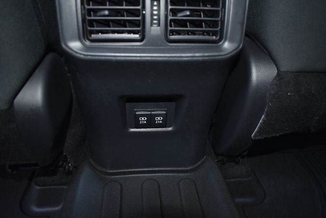 2019 Toyota RAV4 XLE AWD - 23002167 - 23