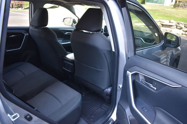 2019 Toyota RAV4 XLE AWD - 23002167 - 30