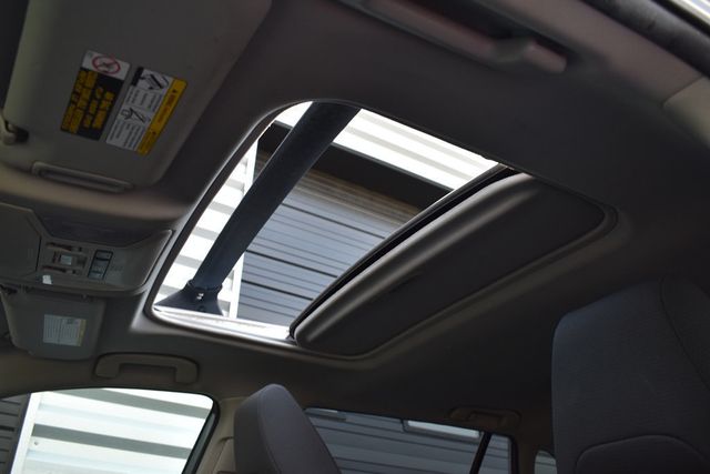 2019 Toyota RAV4 XLE AWD - 23002167 - 7