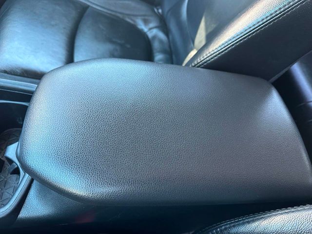 2019 Toyota RAV4 XLE AWD - 22937444 - 50