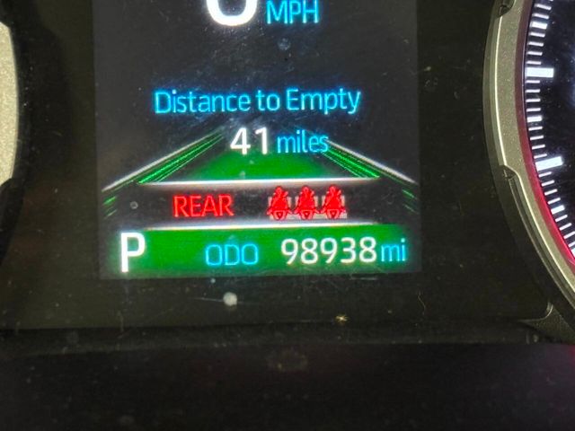 2019 Toyota RAV4 XLE AWD - 22967410 - 37