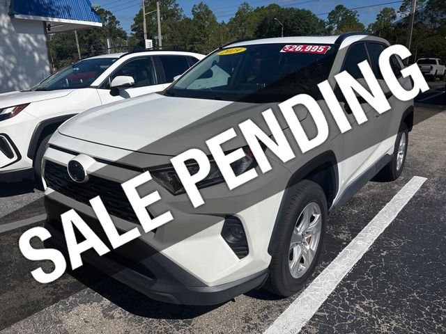 2019 Toyota RAV4 XLE AWD - 22903368 - 0