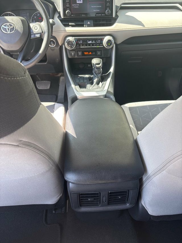 2019 Toyota RAV4 XLE AWD - 22903368 - 7