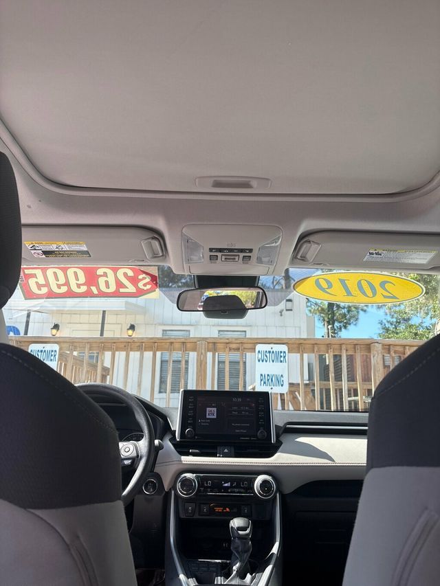 2019 Toyota RAV4 XLE AWD - 22903368 - 8